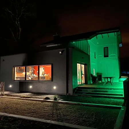 Holiday home Charles